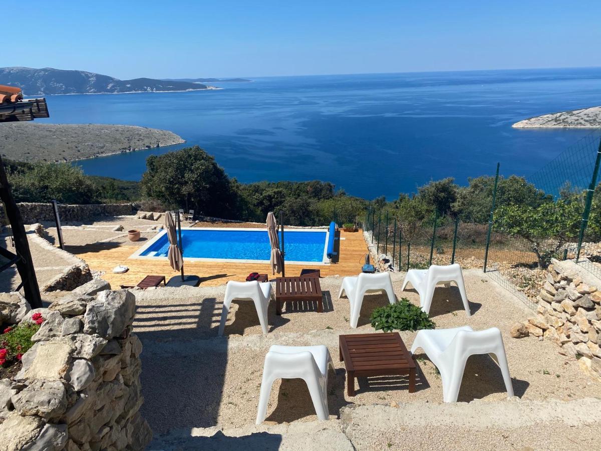 Vita Vacation Home Ustrine エクステリア 写真
